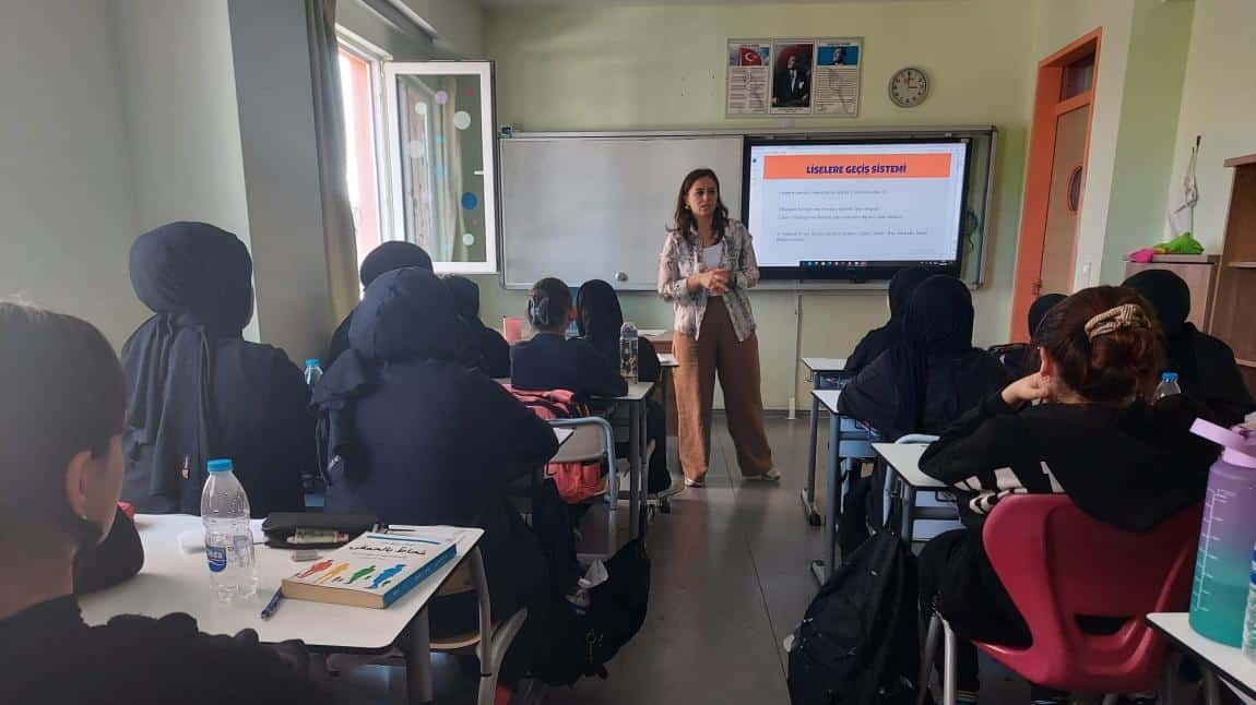 LGS Hakkında 8. sınıf öğrencilerimize bilgilendirici seminer.